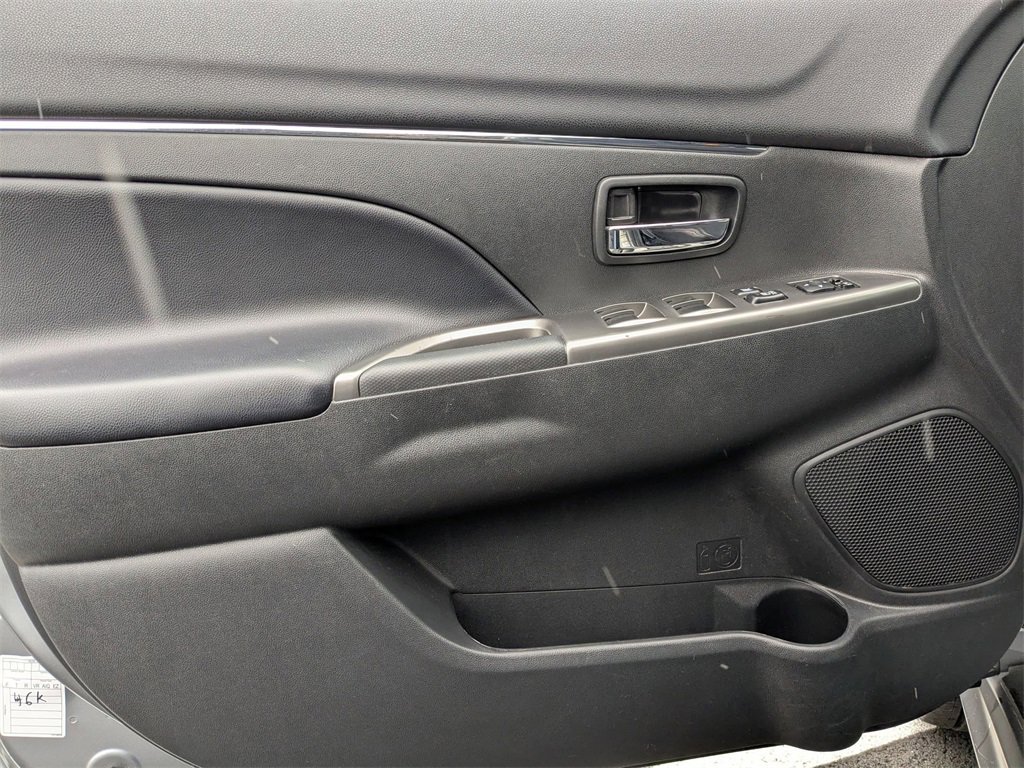Used 2024 Mitsubishi Outlander Sport ES image 13