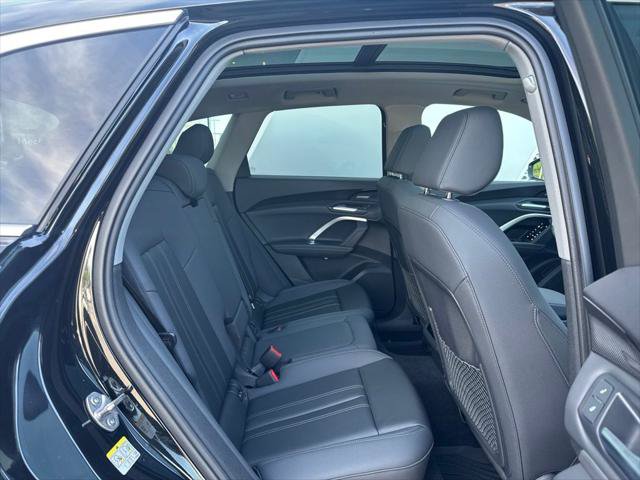 Certified 2025 Audi Q5 Premium Plus w/ Premium Plus AWD/4WD image 32