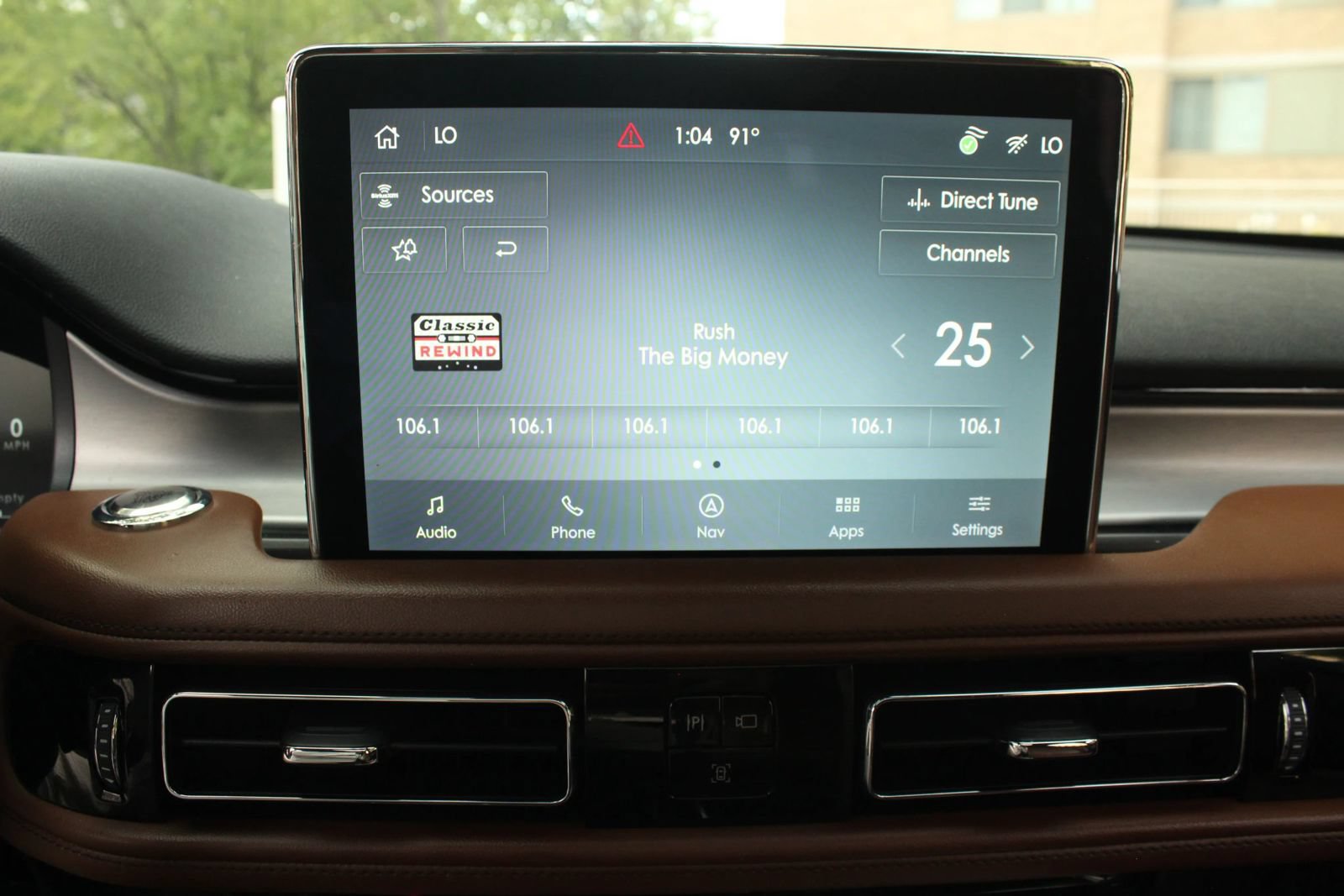 Used 2023 Lincoln Aviator Reserve w/ Equipment Group 201A AWD/4WD image 33
