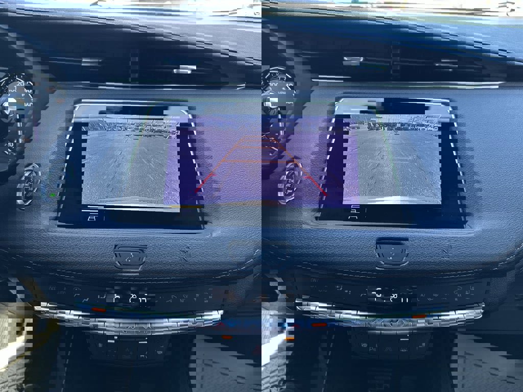 Used 2019 Cadillac XT4 Sport w/ Cold Weather Package image 17