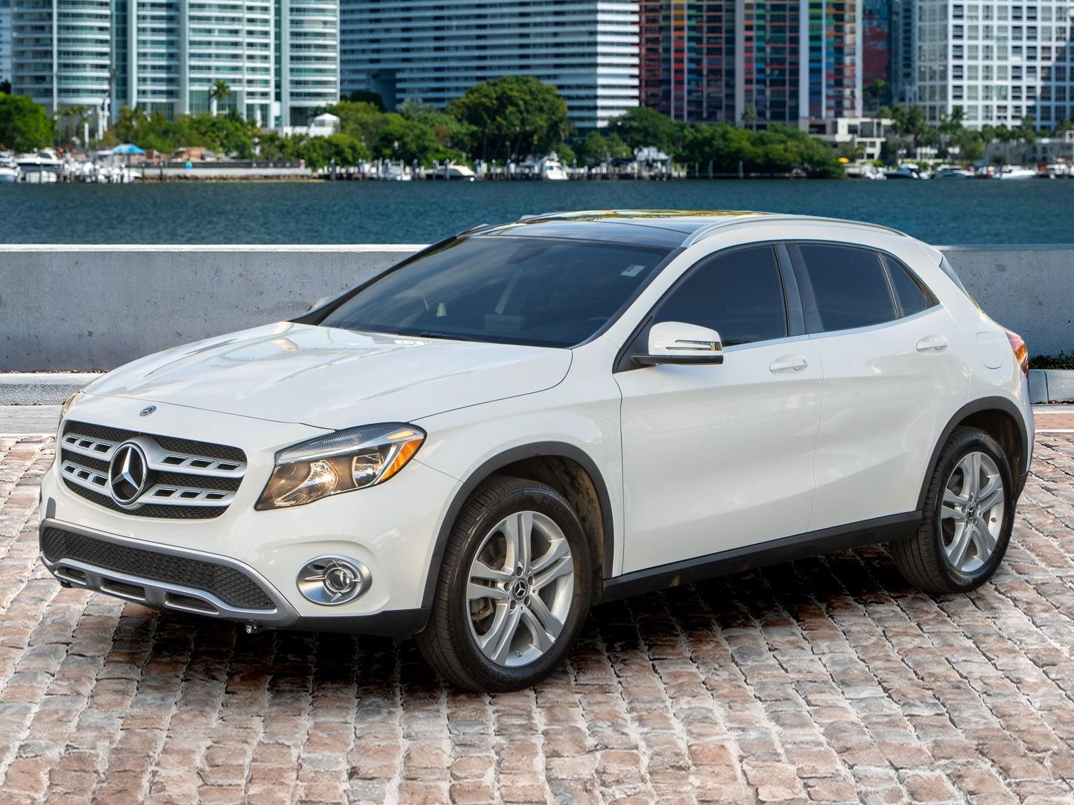 Used 2020 Mercedes-Benz GLA 250 w/ Convenience Package