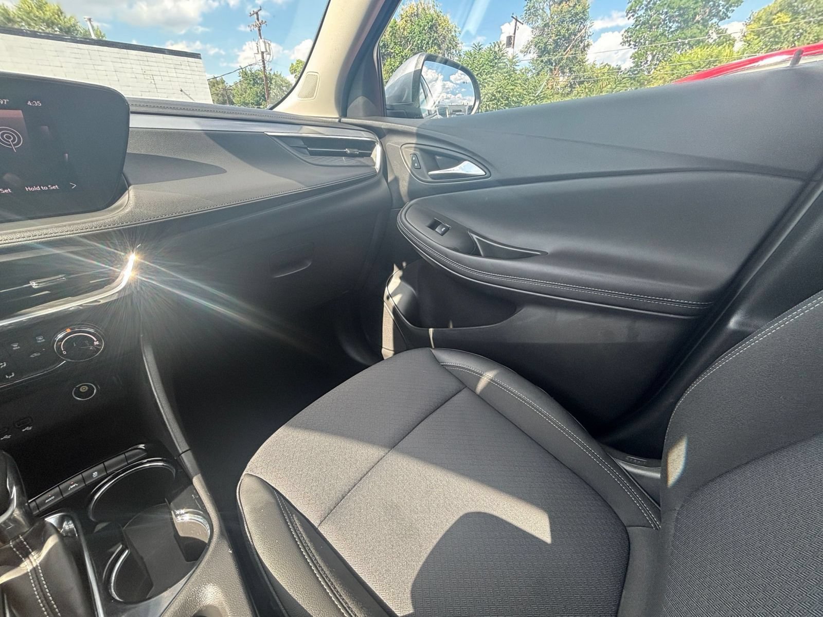 Used 2026 Buick Encore GX Preferred AWD/4WD image 31
