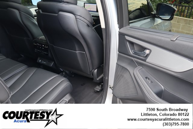 Used 2024 Acura MDX w/ Technology Package AWD/4WD image 31