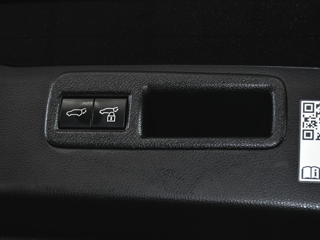 Used 2023 Toyota Venza Limited AWD/4WD image 60