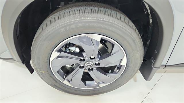 New 2026 Nissan Rogue SV image 28