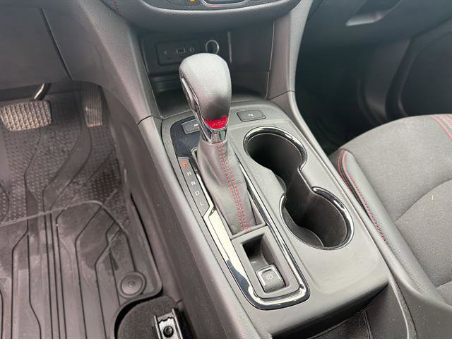 Certified 2023 Chevrolet Equinox RS w/ LPO, Floor Liner Package image 19