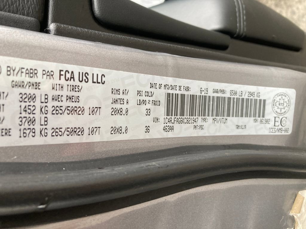 Used 2019 Jeep Grand Cherokee Altitude image 34