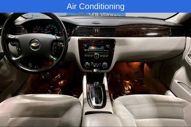 Used 2014 Chevrolet Impala LT w/ LT Sunroof Package FWD image 10
