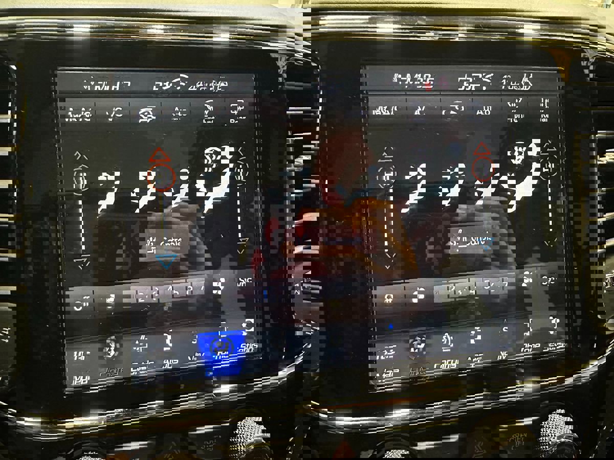 Used 2020 Jeep Grand Cherokee SRT AWD/4WD image 41