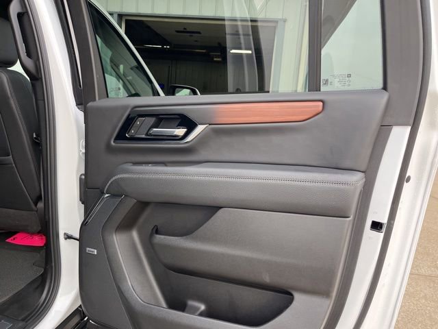 Used 2025 GMC Yukon XL Denali image 20