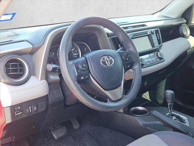 Used 2014 Toyota RAV4 XLE FWD image 6
