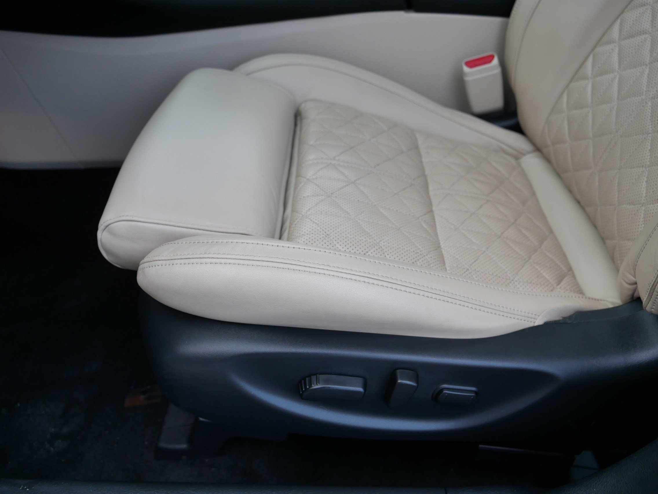 Certified 2018 Nissan Maxima Platinum image 20