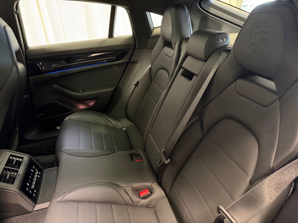 New 2026 Porsche Panamera 4 image 25