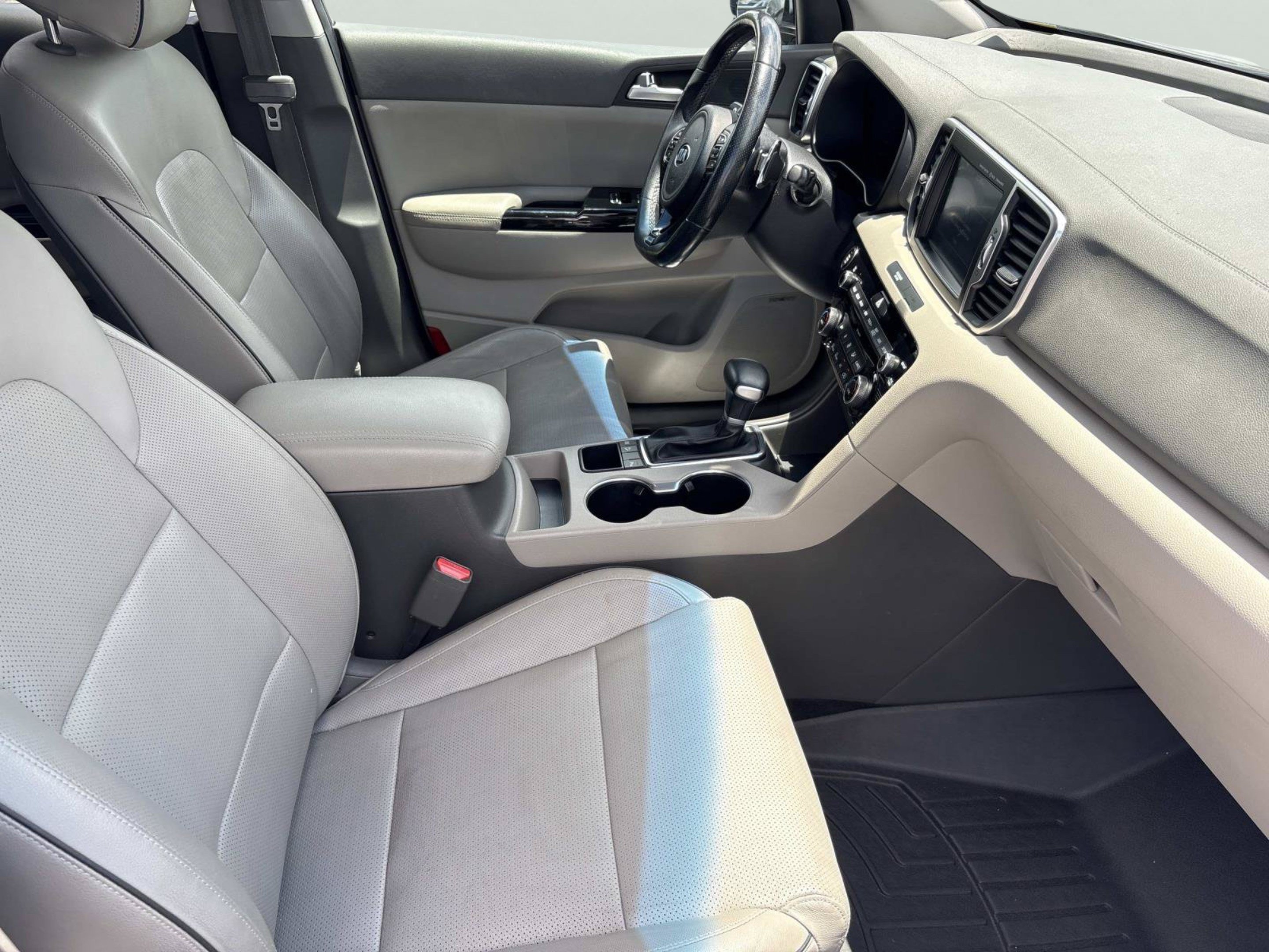 Used 2017 Kia Sportage SX FWD image 20