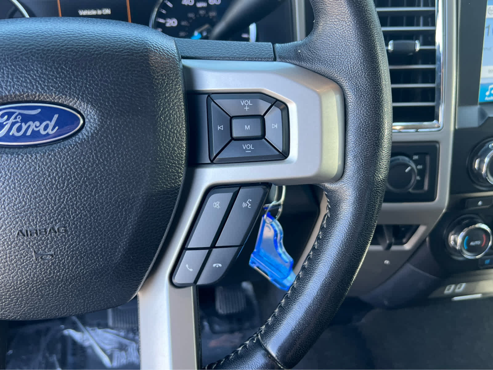 Used 2017 Ford F350 Lariat w/ Chrome Package AWD/4WD image 32