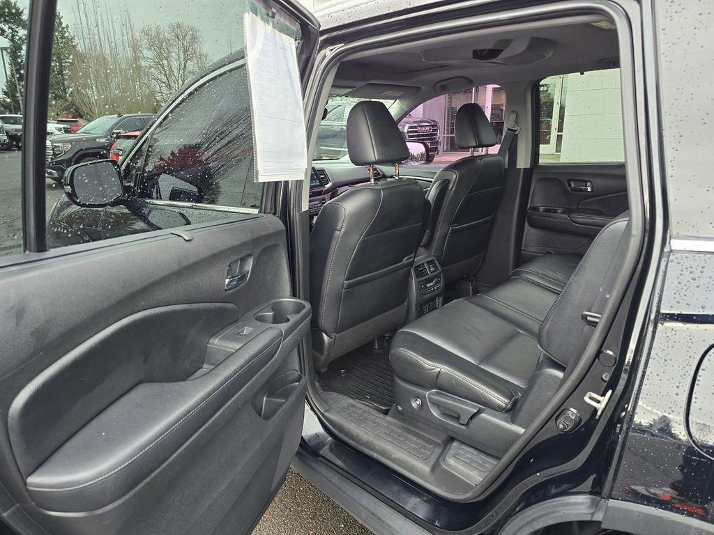 Used 2019 Honda Pilot Touring image 53
