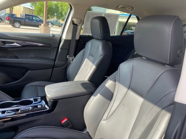 Used 2023 Buick Envision Essence FWD image 20