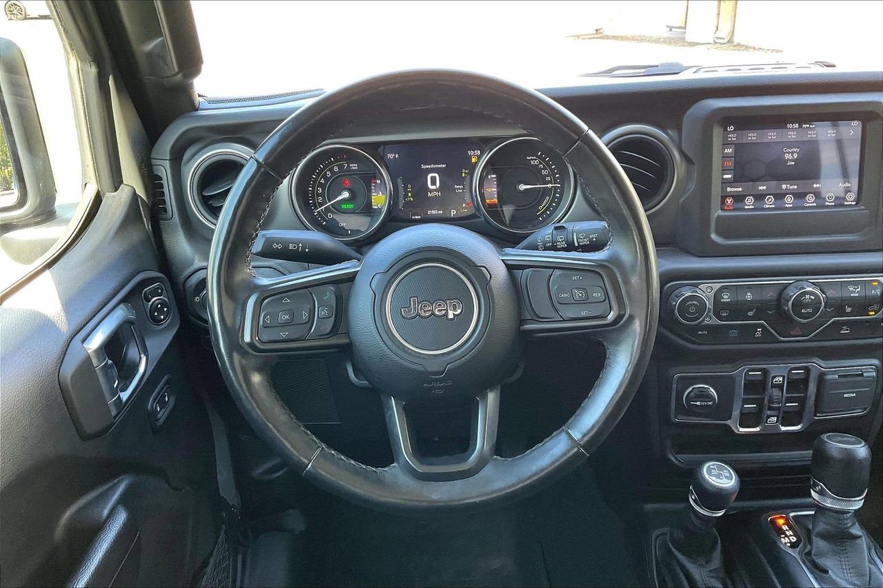 Used 2023 Jeep Wrangler Unlimited w/ Cold Weather Group image 10