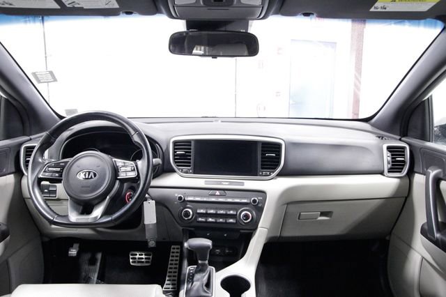 Used 2022 Kia Sportage Nightfall Edition image 16