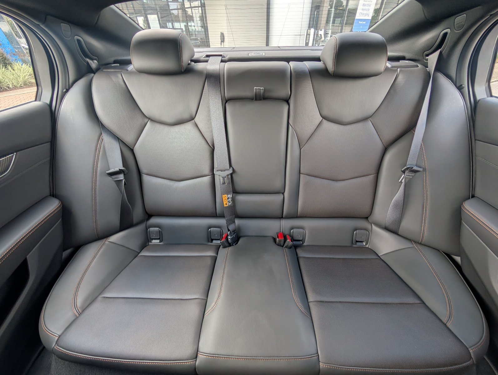 Certified 2025 Cadillac CT5 V w/ LPO, Blue Accent Package RWD image 28