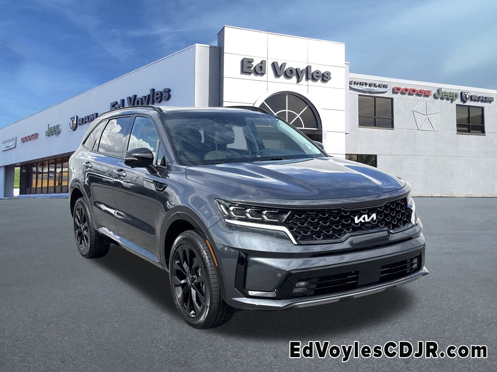 Used 2023 Kia Sorento SX