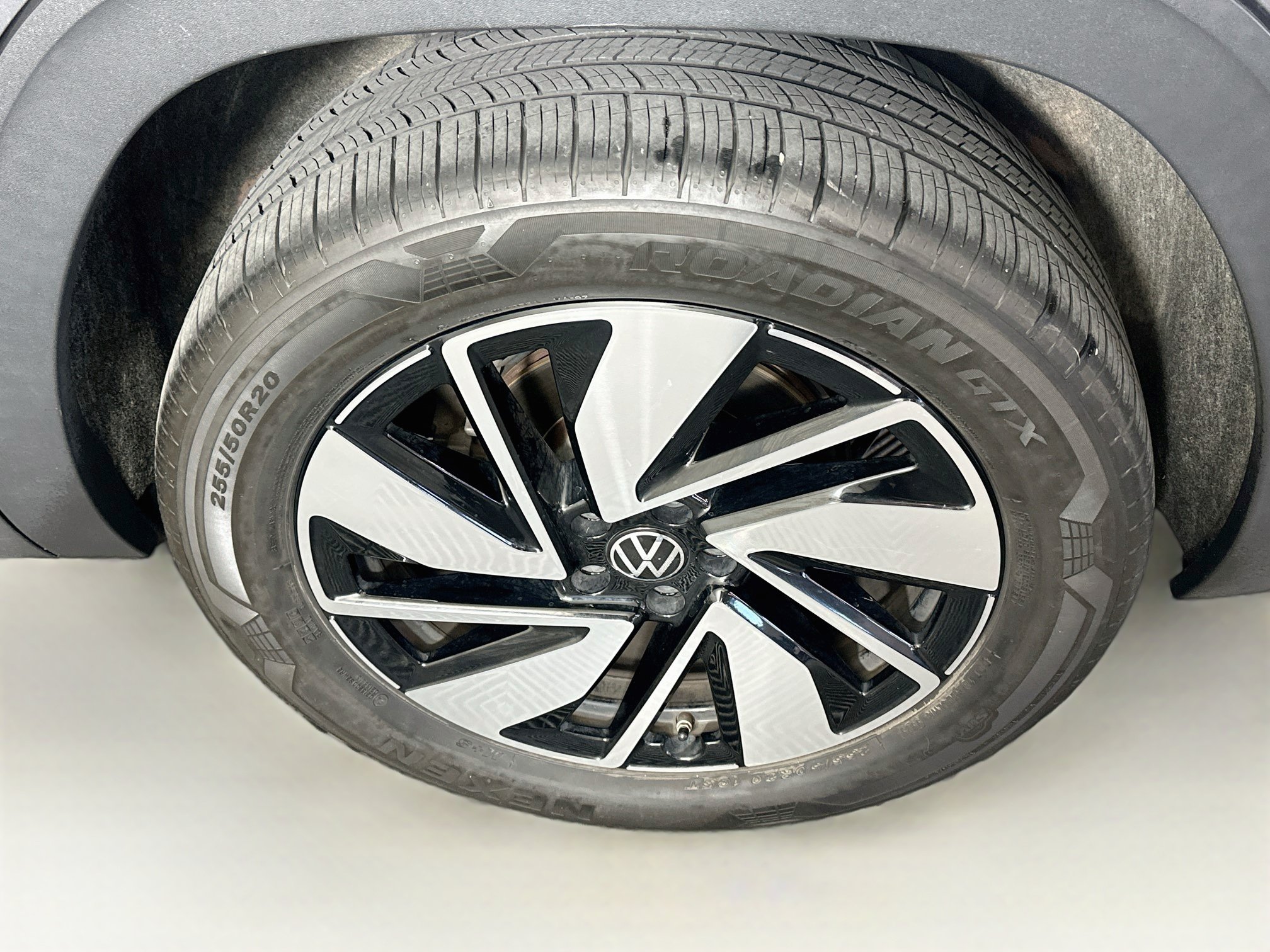 Used 2024 Volkswagen Atlas SE FWD image 11