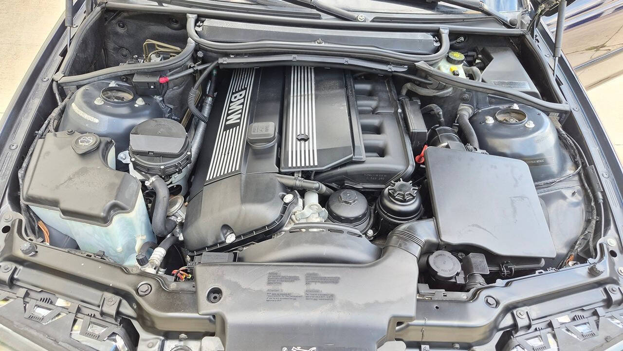 Used 2004 BMW 325xi Sedan AWD/4WD image 63