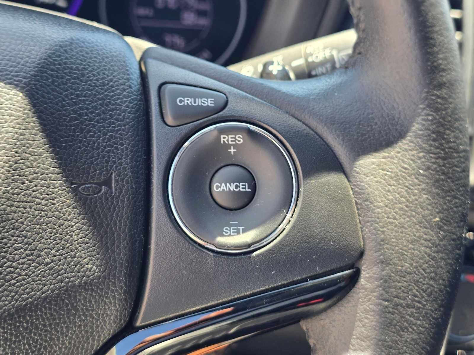 Used 2019 Honda HR-V Sport image 29