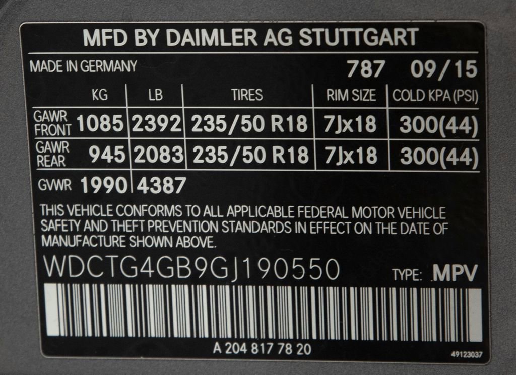 Used 2016 Mercedes-Benz GLA 250 4MATIC image 38