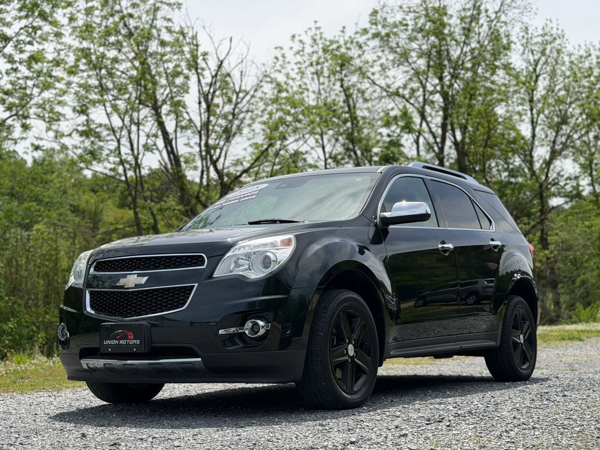 Used 2015 Chevrolet Equinox LTZ AWD/4WD image 3