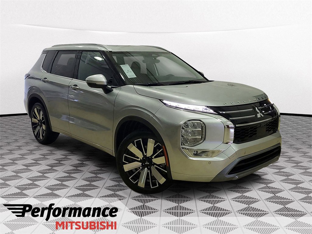 New 2025 Mitsubishi Outlander SEL video 1