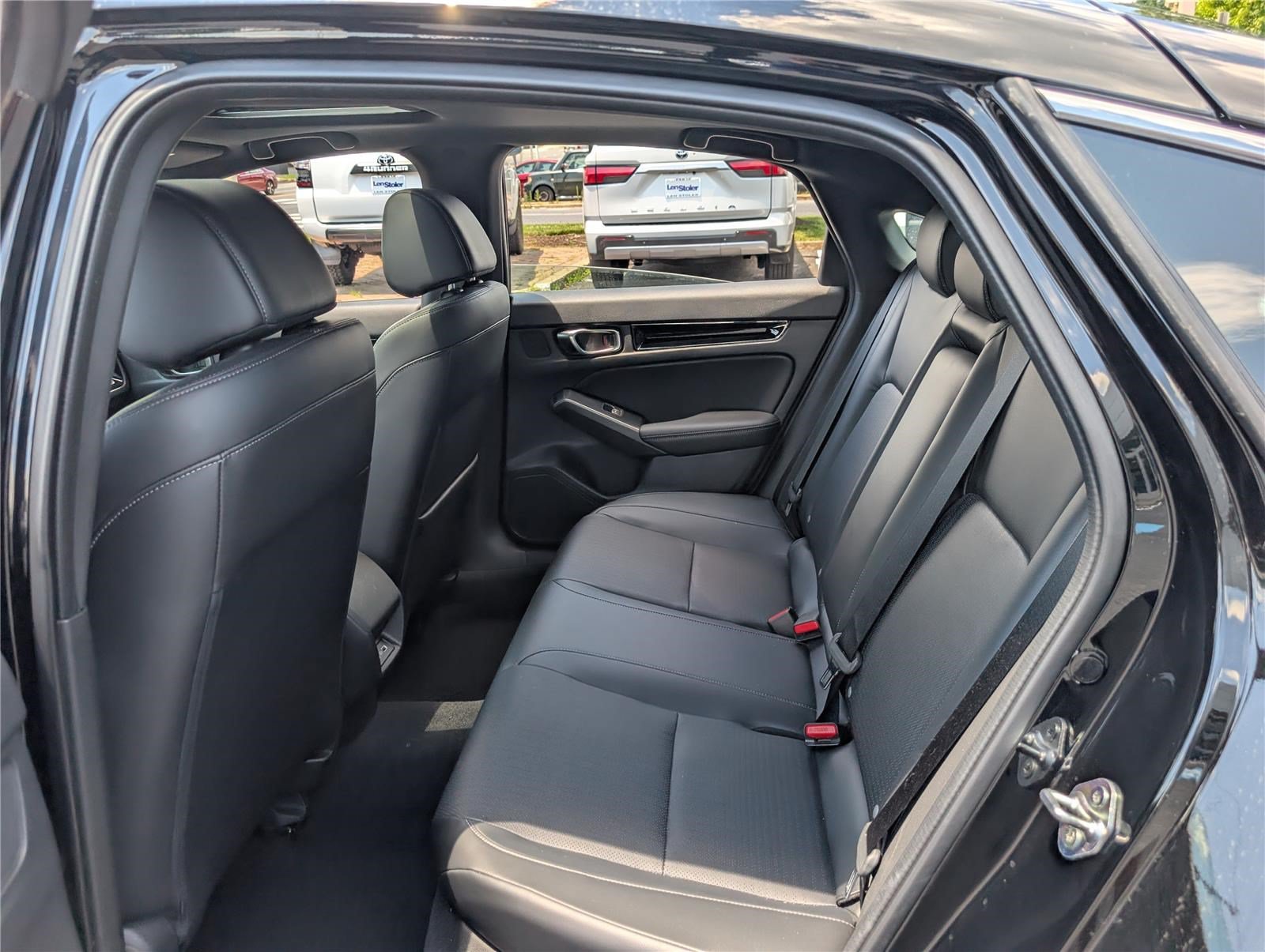 Used 2022 Honda Civic Sport Touring image 14