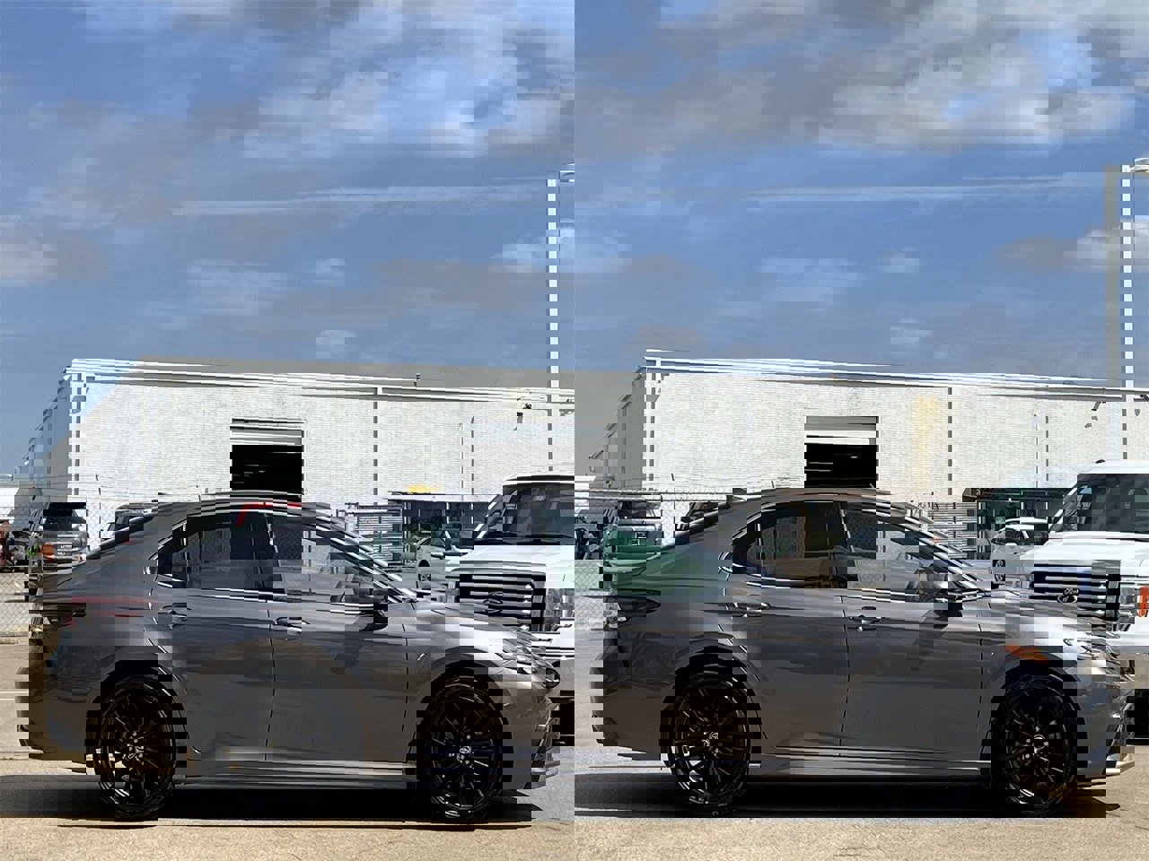 Used 2022 Toyota Camry XSE w/ Cold Weather Package image 3