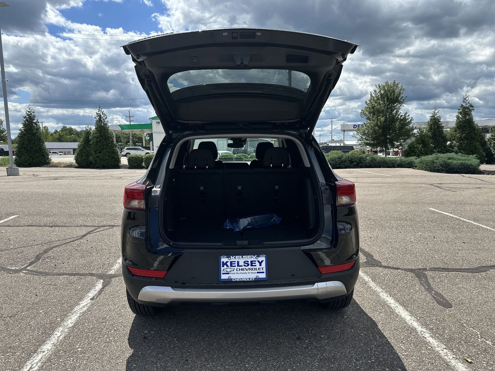 New 2026 Chevrolet TrailBlazer LT w/ Convenience Package image 23