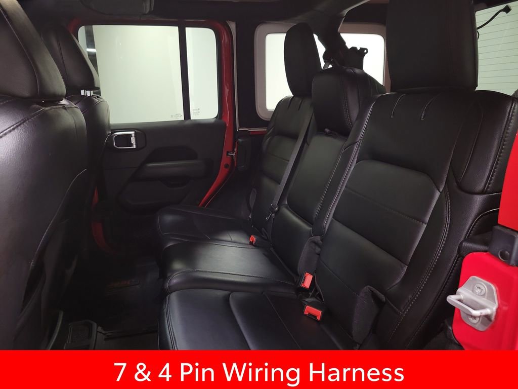 Used 2020 Jeep Wrangler Unlimited Sahara AWD/4WD image 19