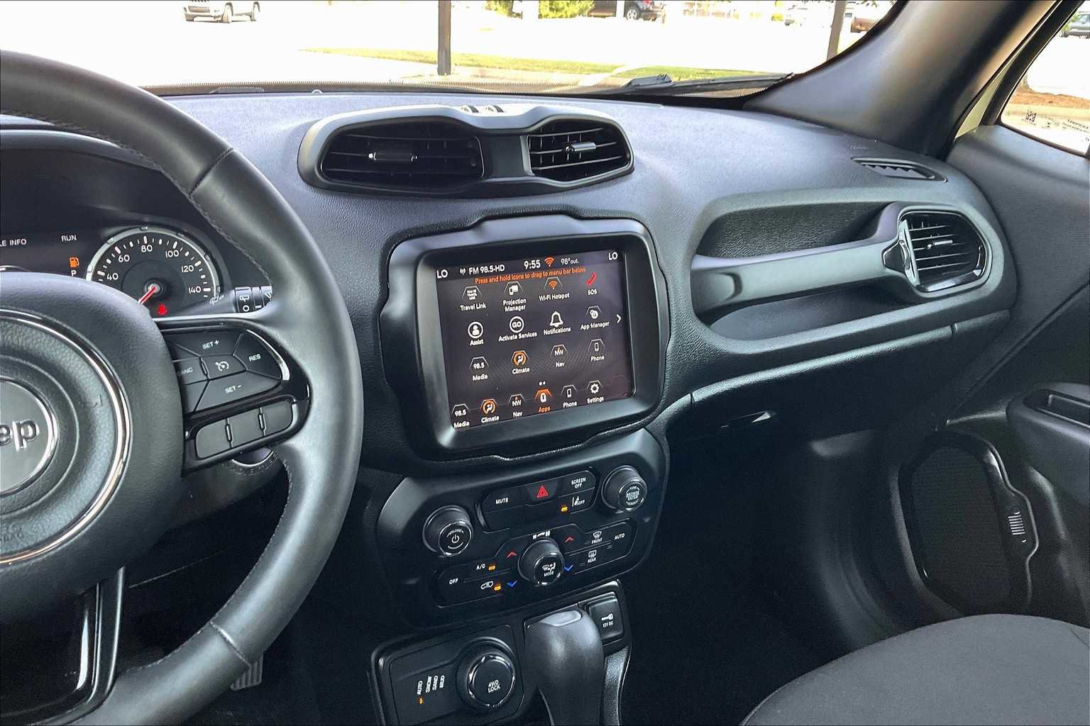 Certified 2022 Jeep Renegade Altitude image 6