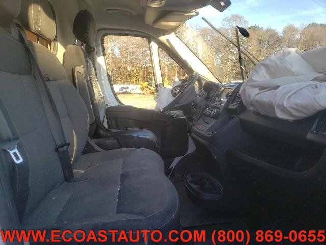 Used 2016 RAM ProMaster 2500 w/ Premium Appearance Group FWD image 8