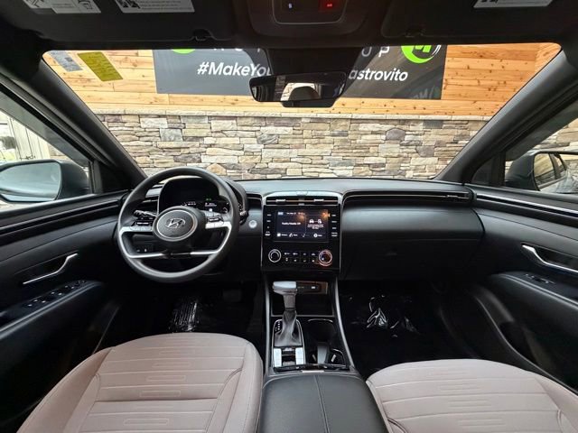 Used 2023 Hyundai Santa Cruz SEL w/ Winter Package AWD/4WD image 16