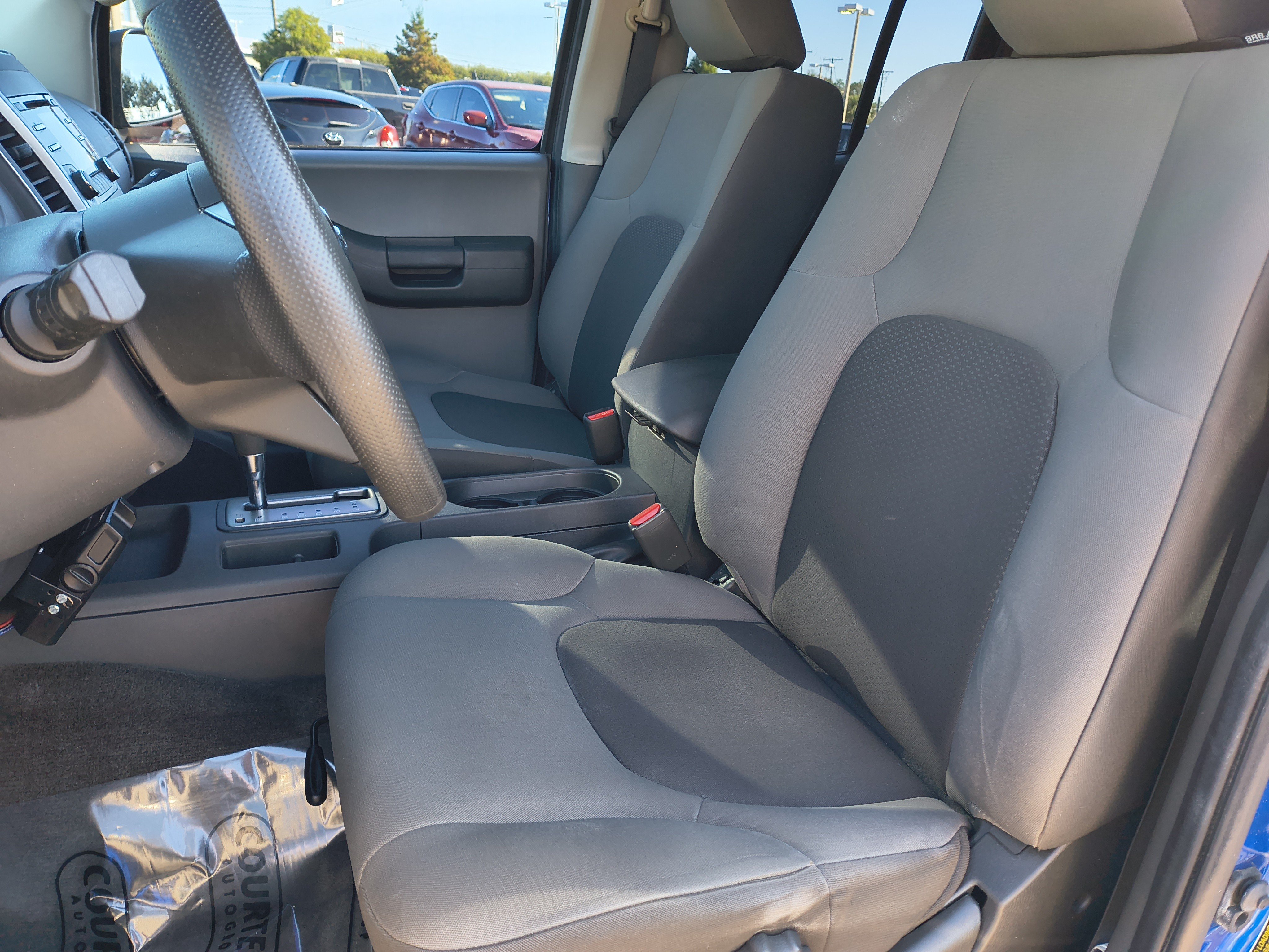 Used 2014 Nissan Xterra S w/ Value Package AWD/4WD image 22