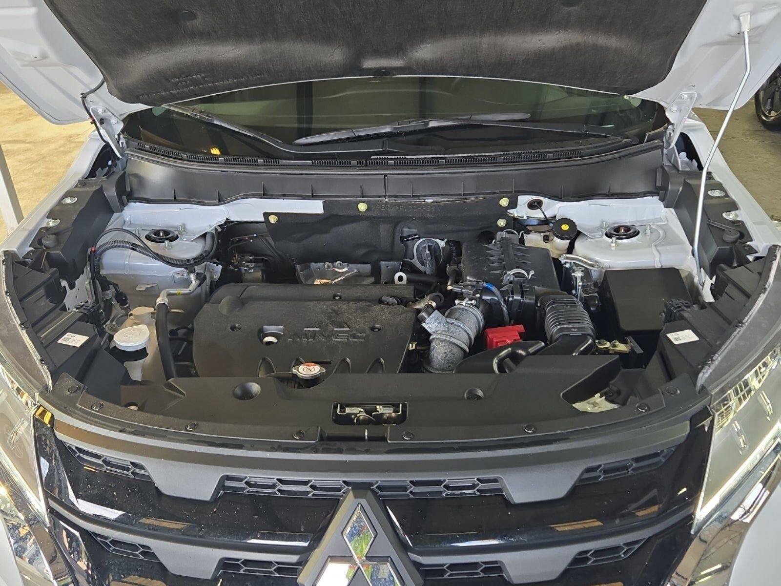 Used 2026 Mitsubishi Outlander Sport LE AWD/4WD image 13