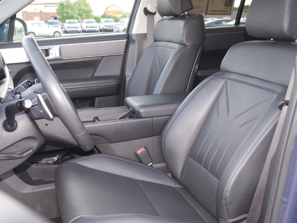 Used 2025 Hyundai Santa Fe SEL AWD/4WD image 7