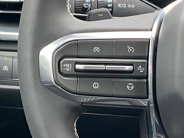 New 2026 GMC Acadia Denali w/ Super Cruise Package image 9