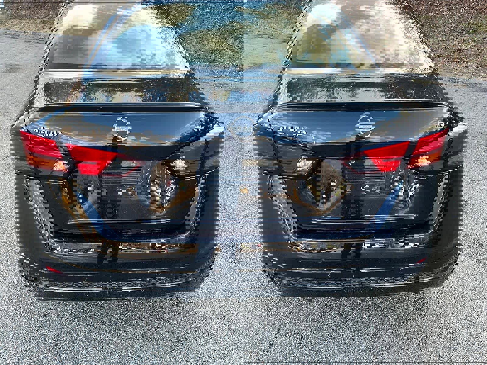 Used 2024 Nissan Altima 2.5 SV image 7