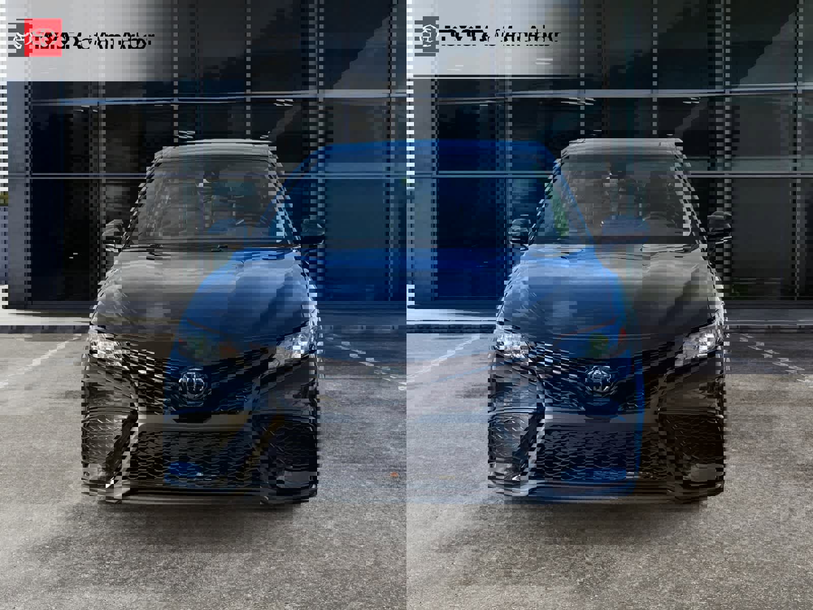 Used 2024 Toyota Camry SE image 13