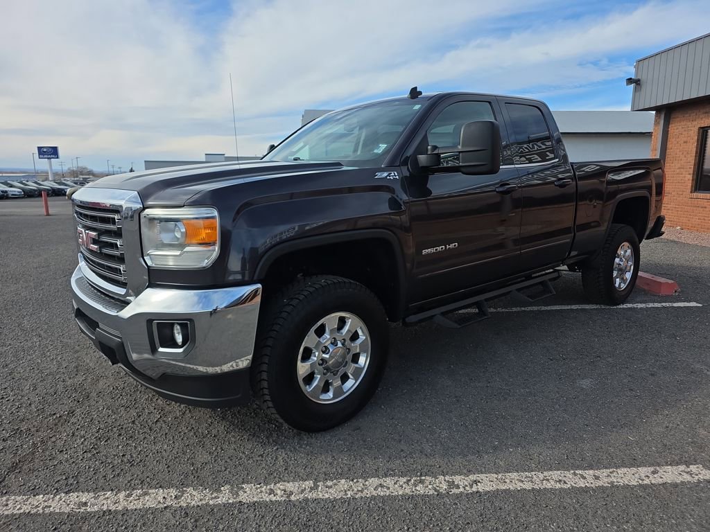 Used 2015 GMC Sierra 2500 SLE w/ SLE Preferred Package image 3
