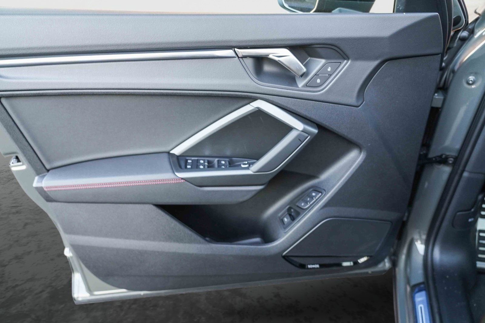 New 2025 Audi Q3 2.0T Premium Plus image 21