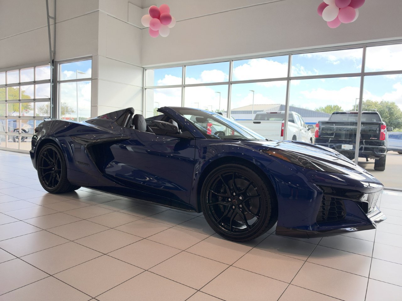 New 2027 Chevrolet Corvette Grand Sport w/ Stealth Interior Trim Package RWD image 3