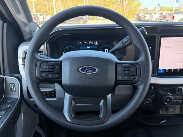 New 2026 Ford F250 XLT w/ XLT Premium Package AWD/4WD image 14
