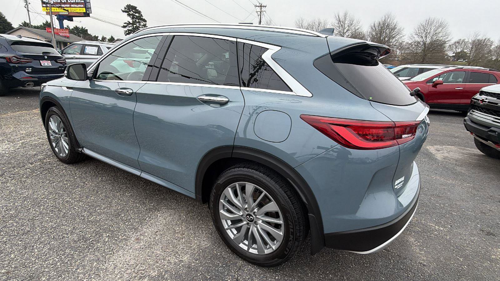 Used 2023 INFINITI QX50 Luxe image 7