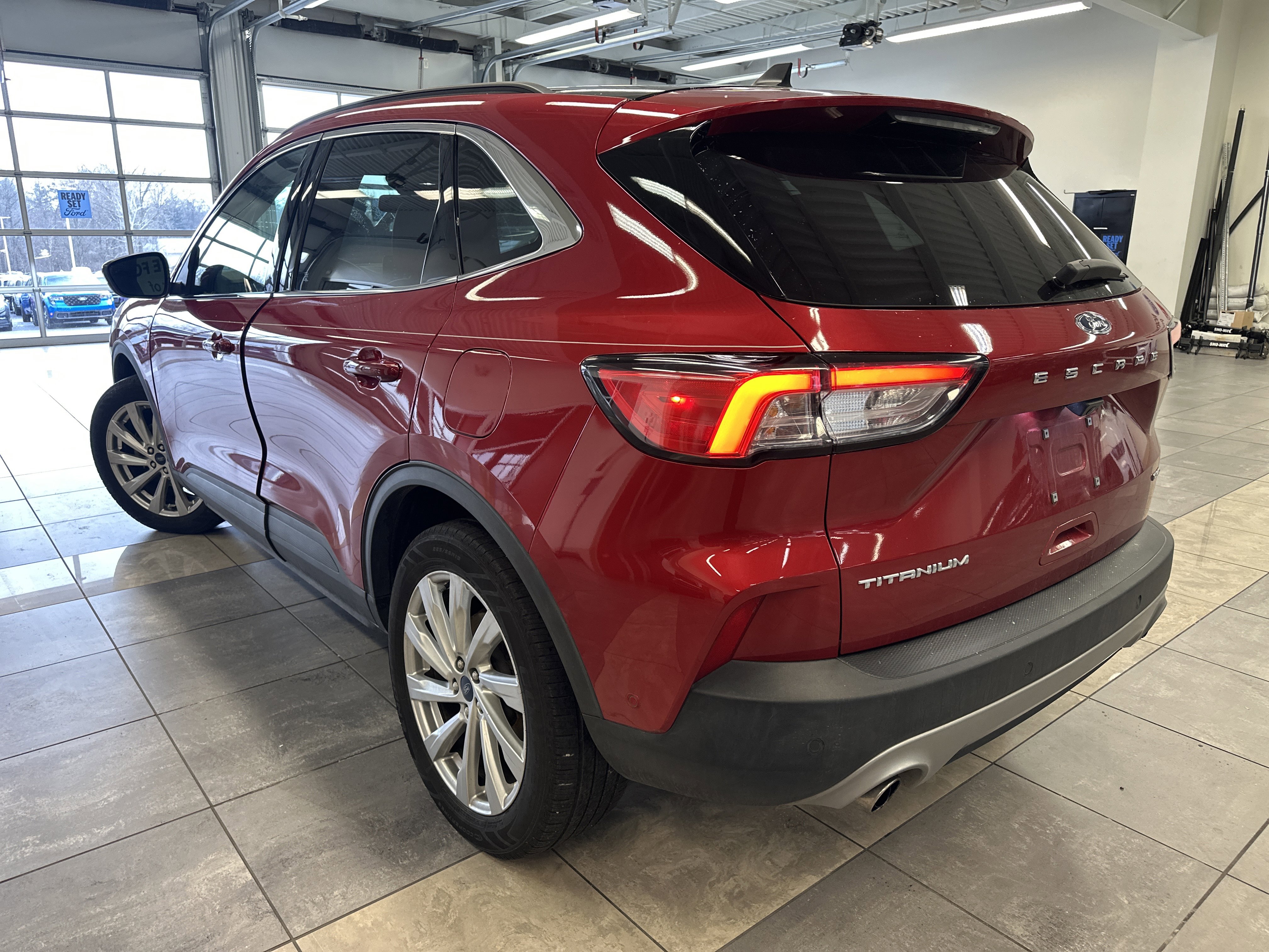 Used 2021 Ford Escape Titanium w/ Titanium Elite Package image 13